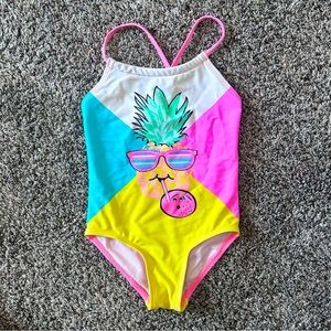 Girls One Piece Swimsuit‎ Size 4
